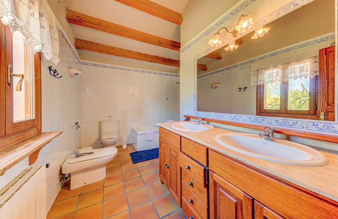 Lovely Villa with holiday rental license and very good location close to Alcudia