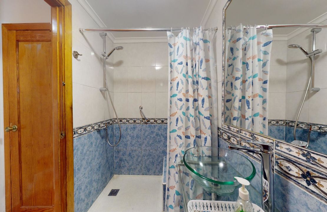 First floor apartment in the center of Puerto Pollensa Mallorca with pool for sale