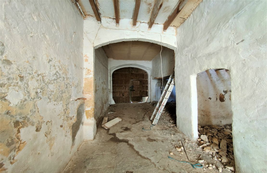 Townhouse in Sa Pobla with enormous potential