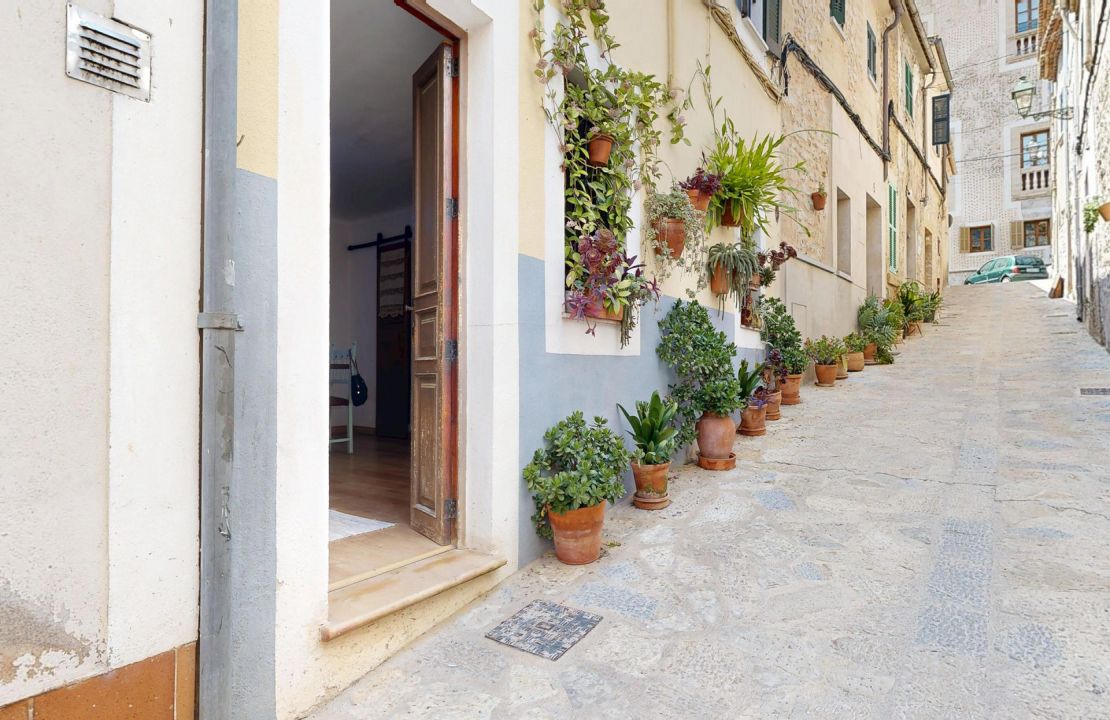 Casa reformada en venta en el casco antiguo de Pollensa