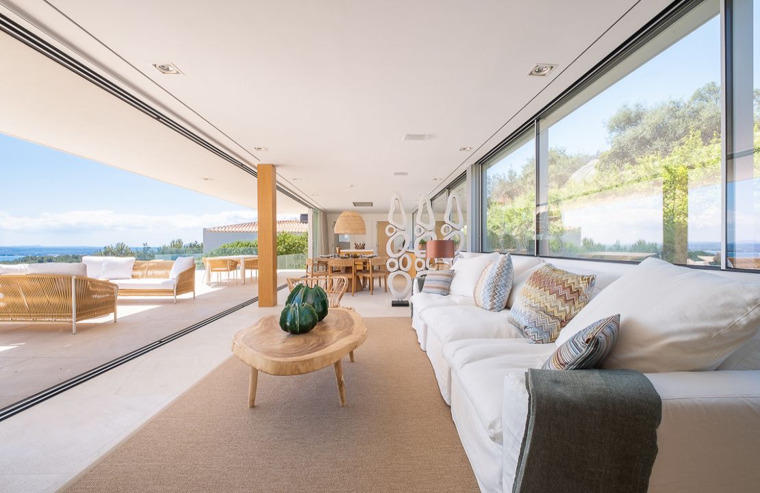 Moderne Neubauvilla mit Meeresblick in Bonaire, Alcudia