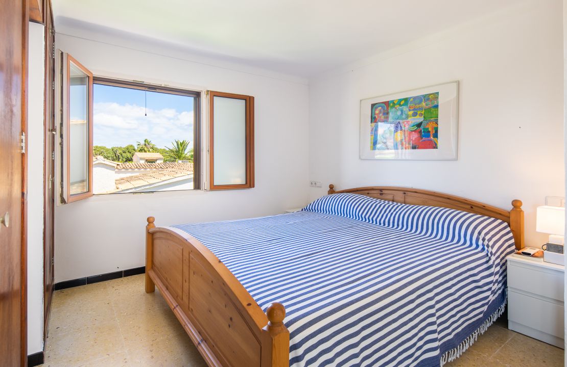 Attraktive Villa in Bonaire Alcudia mit Lizenz zur Ferienvermietung und Pool zu verkaufen