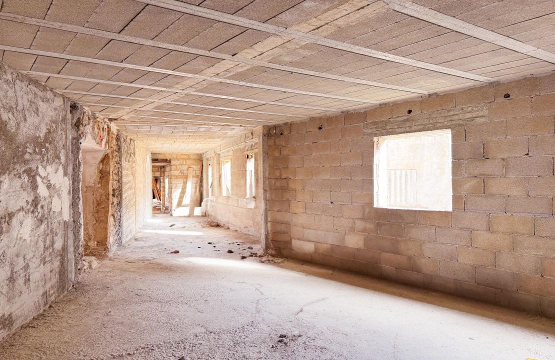 Casa señorial histórica en Pollensa con jardín, garaje y terrazas – Proyecto de renovación