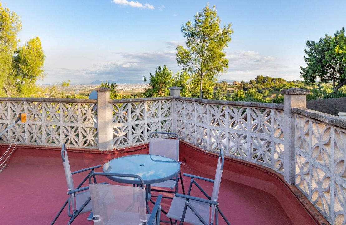 Campanet Mallorca casa unifamiliar completamente reformada con fantásticas vistas y licencia vacacional en venta
