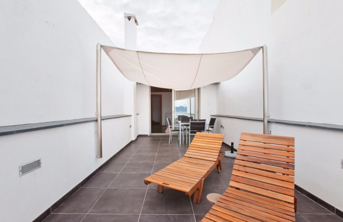 Modern Front Line Apartment for sale in Puerto Pollensa Mallorca