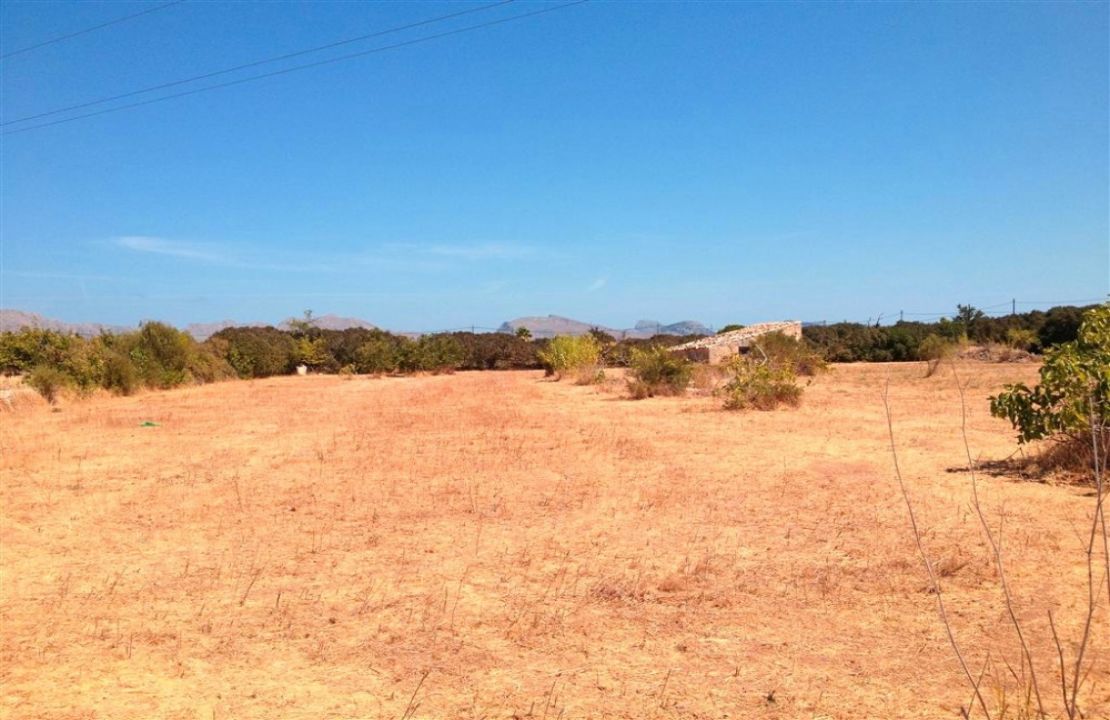 Plot of land in Pollensa, Mallorca