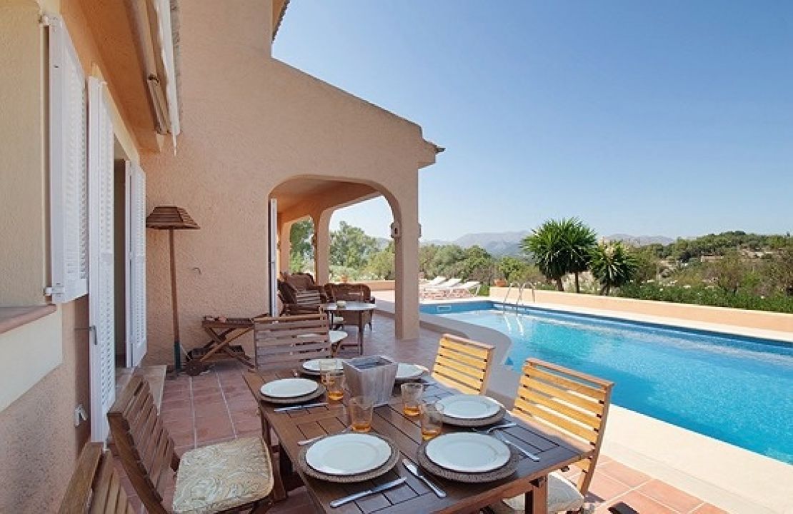 Villa for sale with sea views close to Alcudia Mallorca