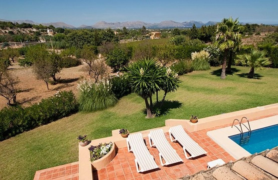 Villa for sale with sea views close to Alcudia Mallorca