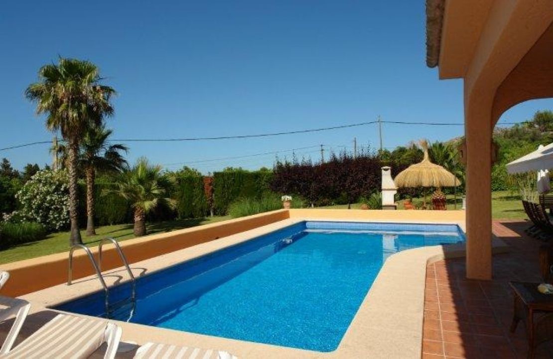 Villa for sale with sea views close to Alcudia Mallorca