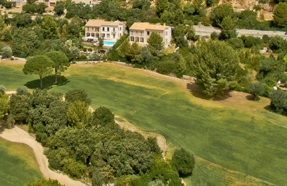 Die nach deutschen Standards gebaute Neubau - Luxusvilla ist eine ideale Gelegenheit sich eine Immobilie in Toplage von Pollensa zu sichern
