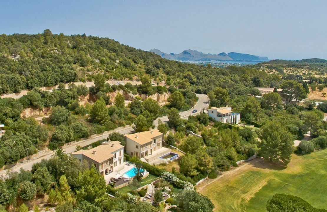 Die nach deutschen Standards gebaute Neubau - Luxusvilla ist eine ideale Gelegenheit sich eine Immobilie in Toplage von Pollensa zu sichern