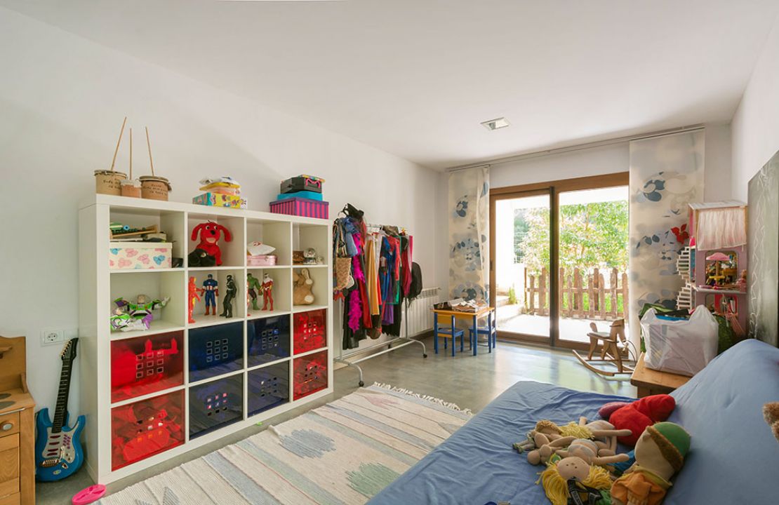 Large villa in Mallorca Son Toni Sa Pobla with pool near Golf Pollensa for sale