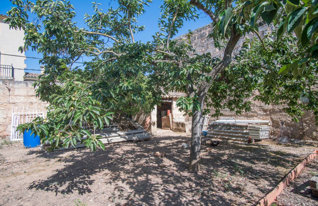 Plot for sale in Sa Pobla