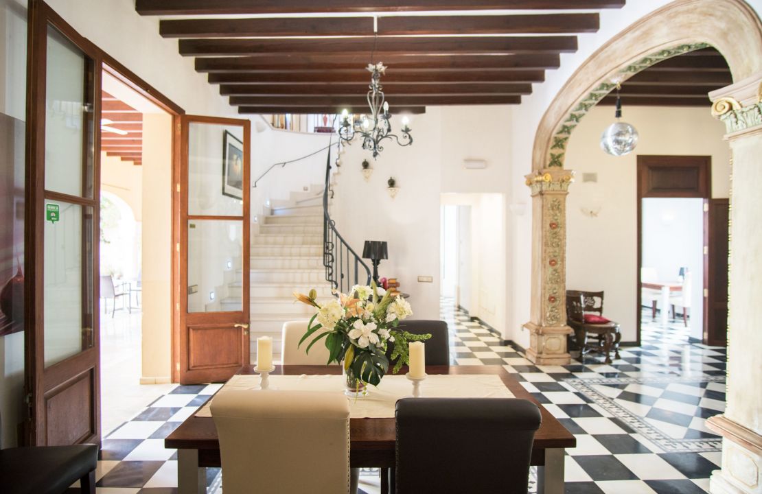 Hotel in Sa Pobla Mallorca with a great business opportunity