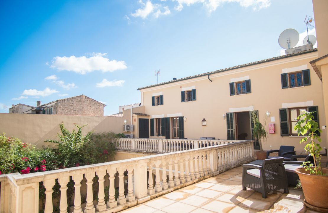 Hotel in Sa Pobla Mallorca with a great business opportunity