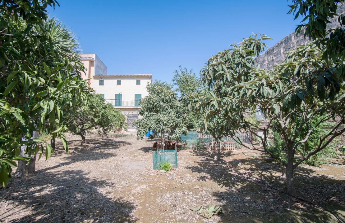 Plot for sale in Sa Pobla