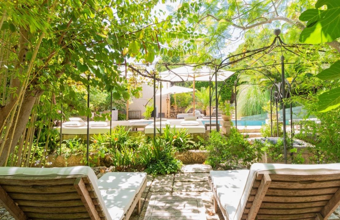 Finca aus dem 13. Jahrhundert in Campanet, Mallorca bestehend aus dem Herrenhaus und seinen vielfältigen Anbauten