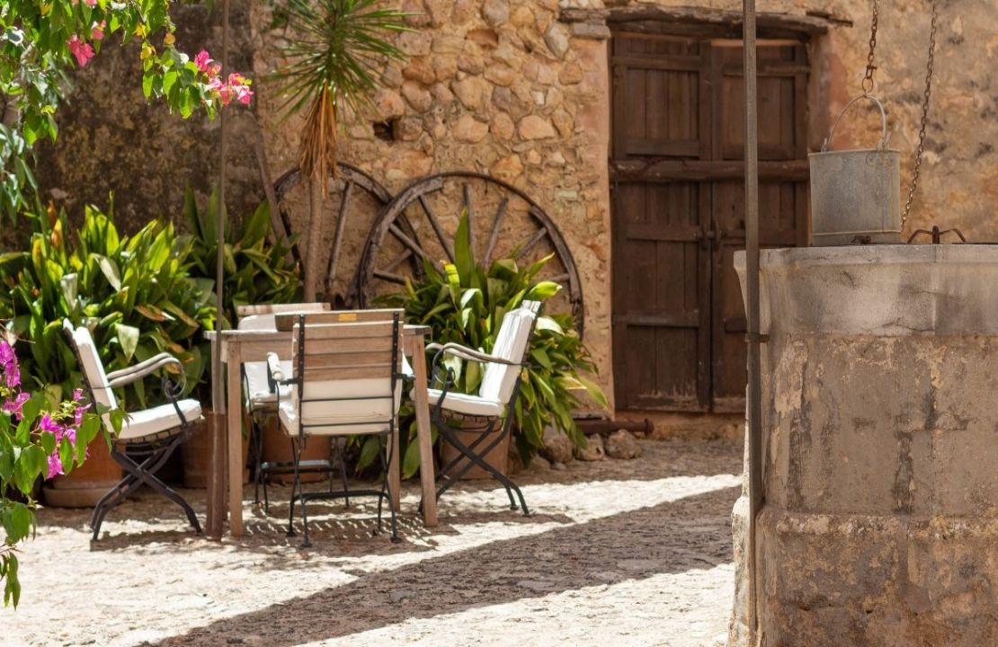 Finca aus dem 13. Jahrhundert in Campanet, Mallorca bestehend aus dem Herrenhaus und seinen vielfältigen Anbauten