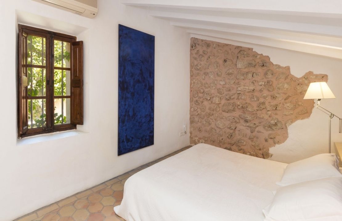 Finca aus dem 13. Jahrhundert in Campanet, Mallorca bestehend aus dem Herrenhaus und seinen vielfältigen Anbauten