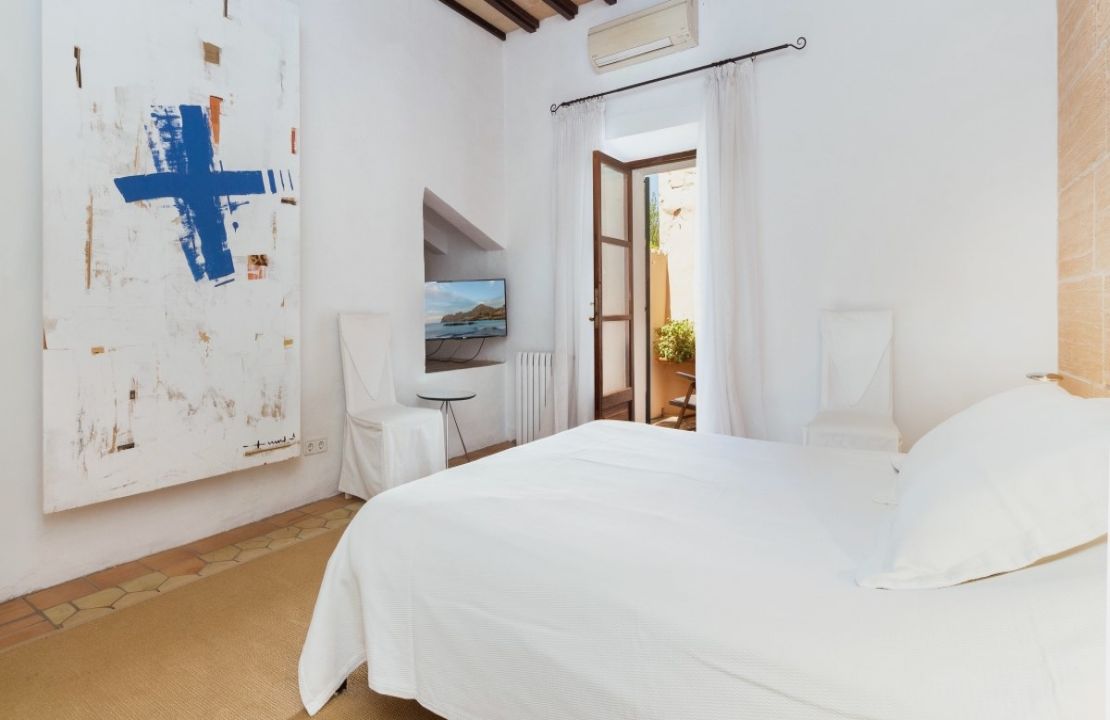 Finca aus dem 13. Jahrhundert in Campanet, Mallorca bestehend aus dem Herrenhaus und seinen vielfältigen Anbauten