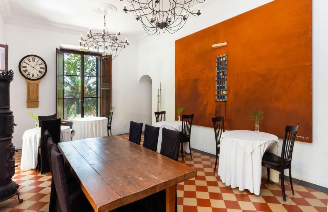 Finca aus dem 13. Jahrhundert in Campanet, Mallorca bestehend aus dem Herrenhaus und seinen vielfältigen Anbauten