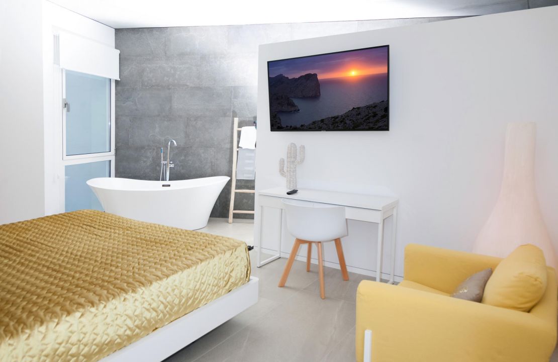 Moderne Villa mit Pool, Sauna und Fitnessraum in begehrter Wohnlage Crestatx bei Sa Pobla