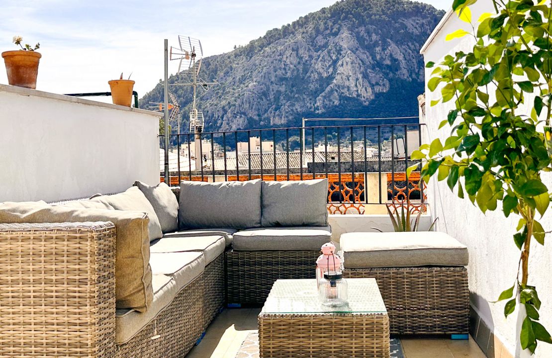 Encantadora casa en Mallorca Pollensa con licencia de alquiler vacacional y terraza en venta