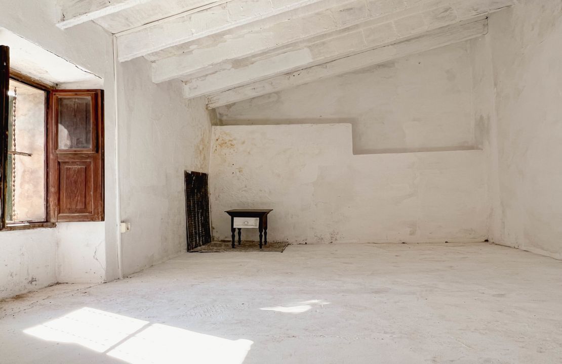 Casa en Campanet para reformar en venta