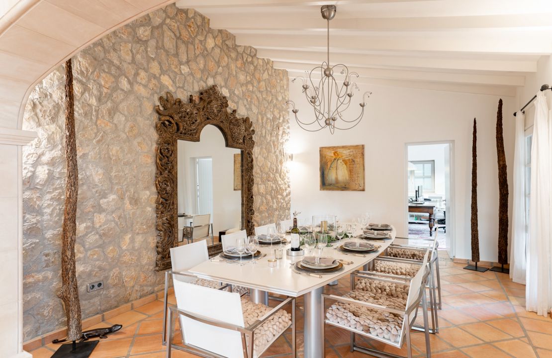 Country house for sale, Selva - Mallorca with private swimming pool