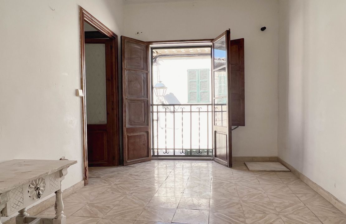 Casa en Campanet para reformar en venta