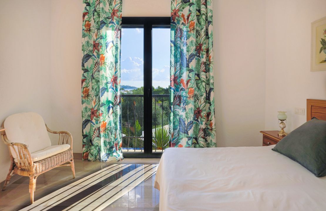 Puerto Pollenca Villa in the exclusive Gotmar region with sea views and holiday rental license