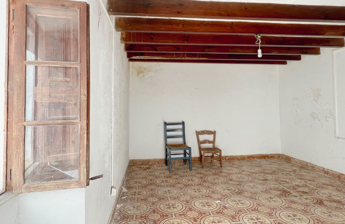 Casa en Campanet para reformar en venta