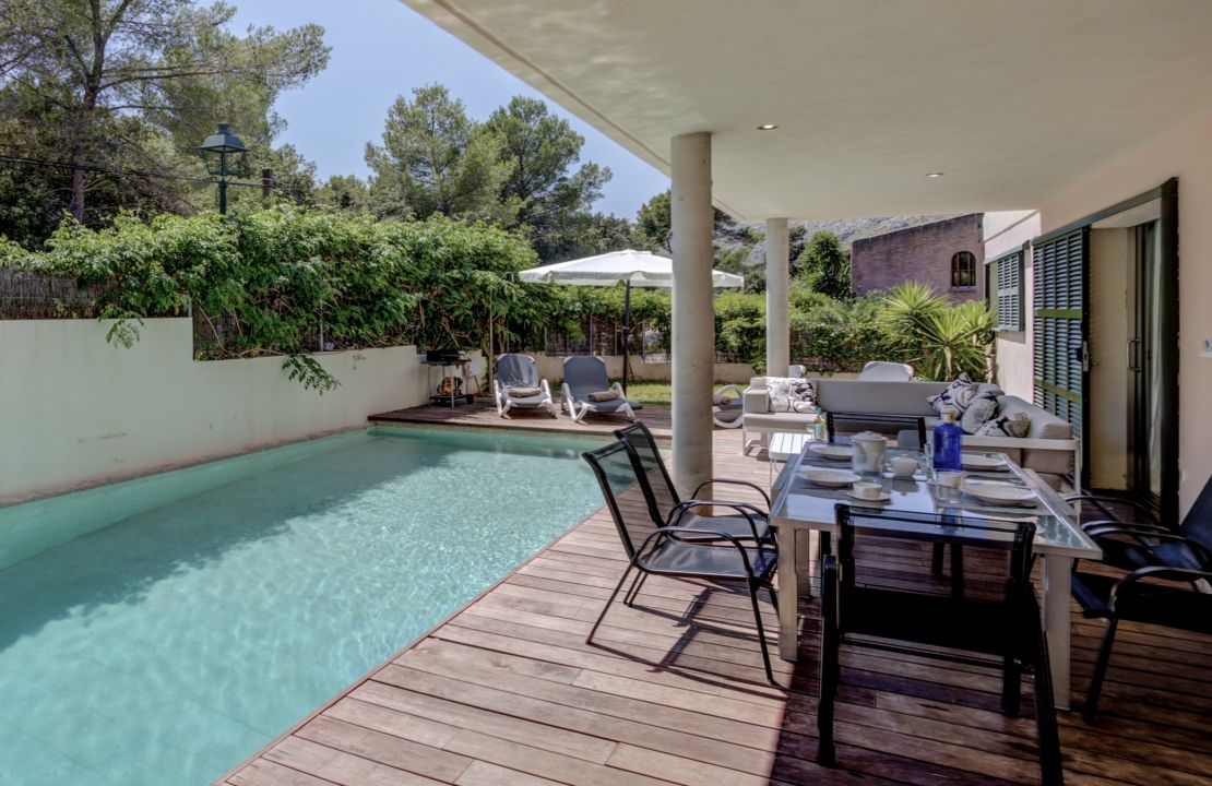 Villa with pool for long term rental in Cala San Vicente Pollensa