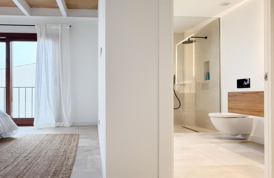 High quality townhouse Pollensa with pool and garage for sale
