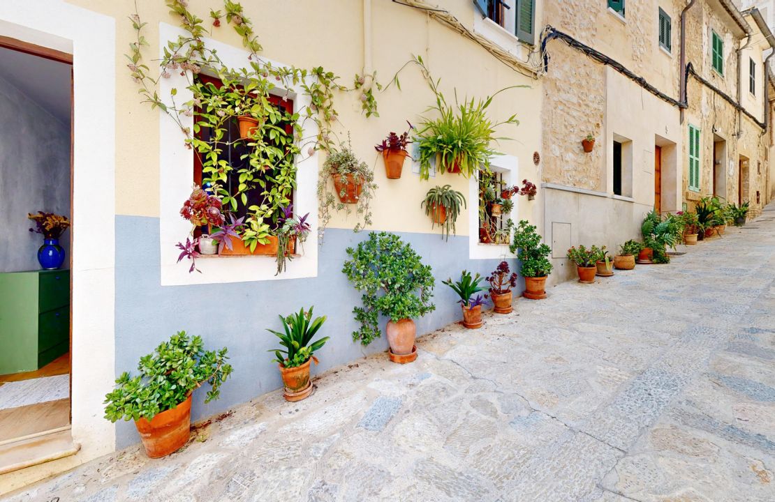 Casa reformada en venta en el casco antiguo de Pollensa
