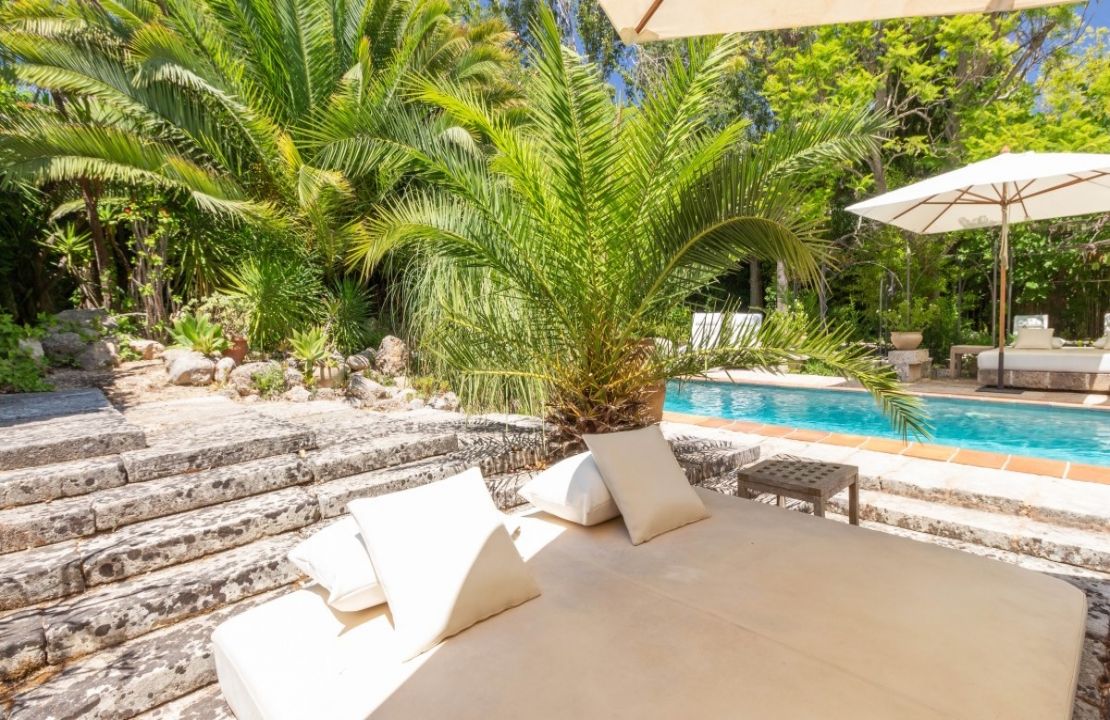 Finca aus dem 13. Jahrhundert in Campanet, Mallorca bestehend aus dem Herrenhaus und seinen vielfältigen Anbauten