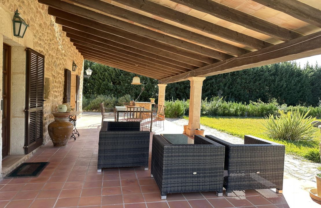 Finca for long term rental in Pollensa with pool and garden