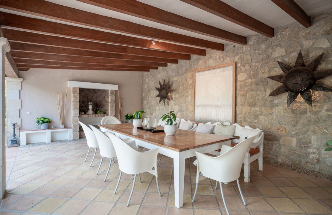 Country house for sale, Selva - Mallorca with private swimming pool
