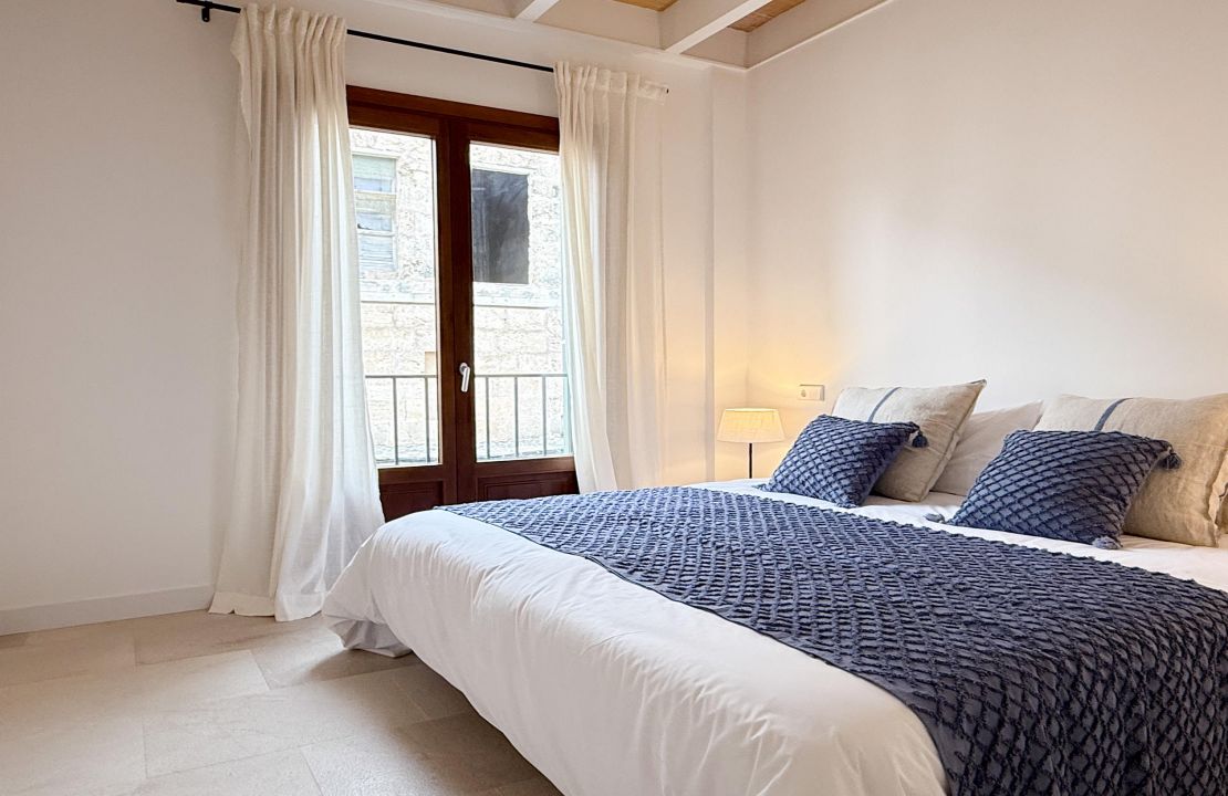 High quality townhouse Pollensa with pool and garage for sale