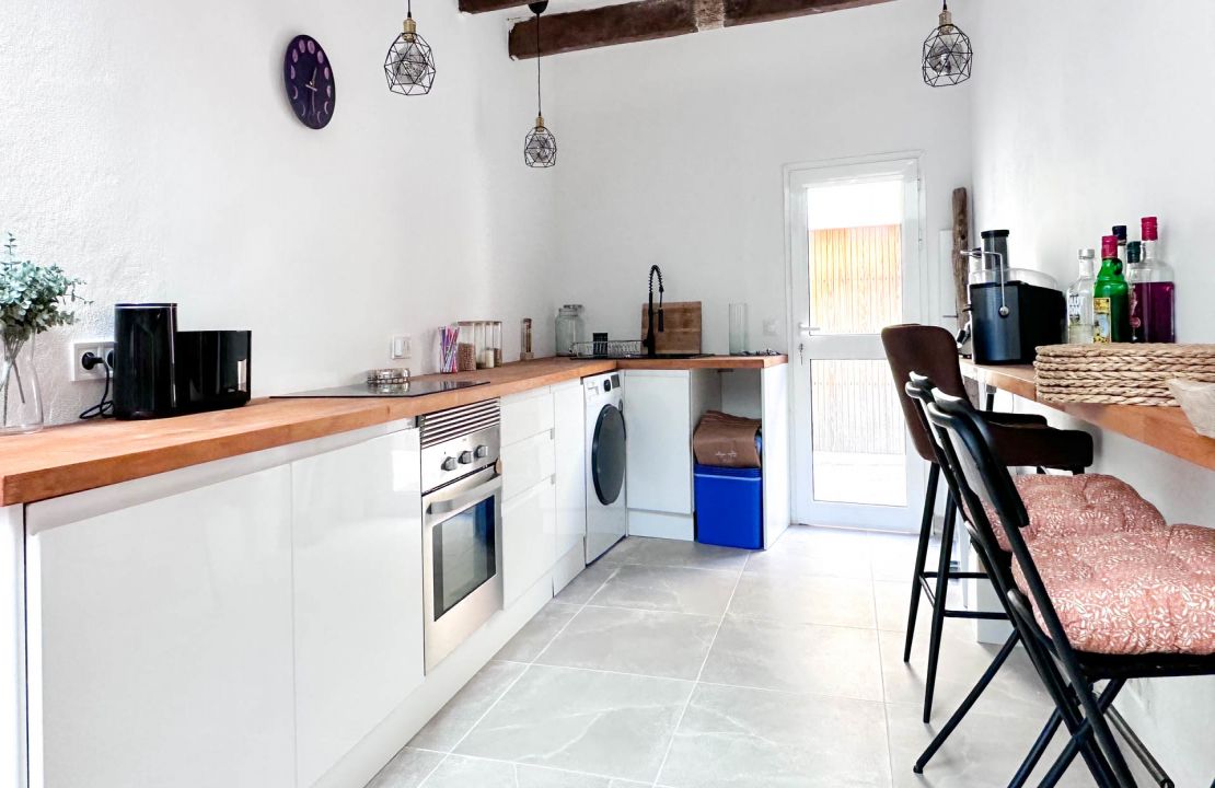 Encantadora casa en Mallorca Pollensa con licencia de alquiler vacacional y terraza en venta