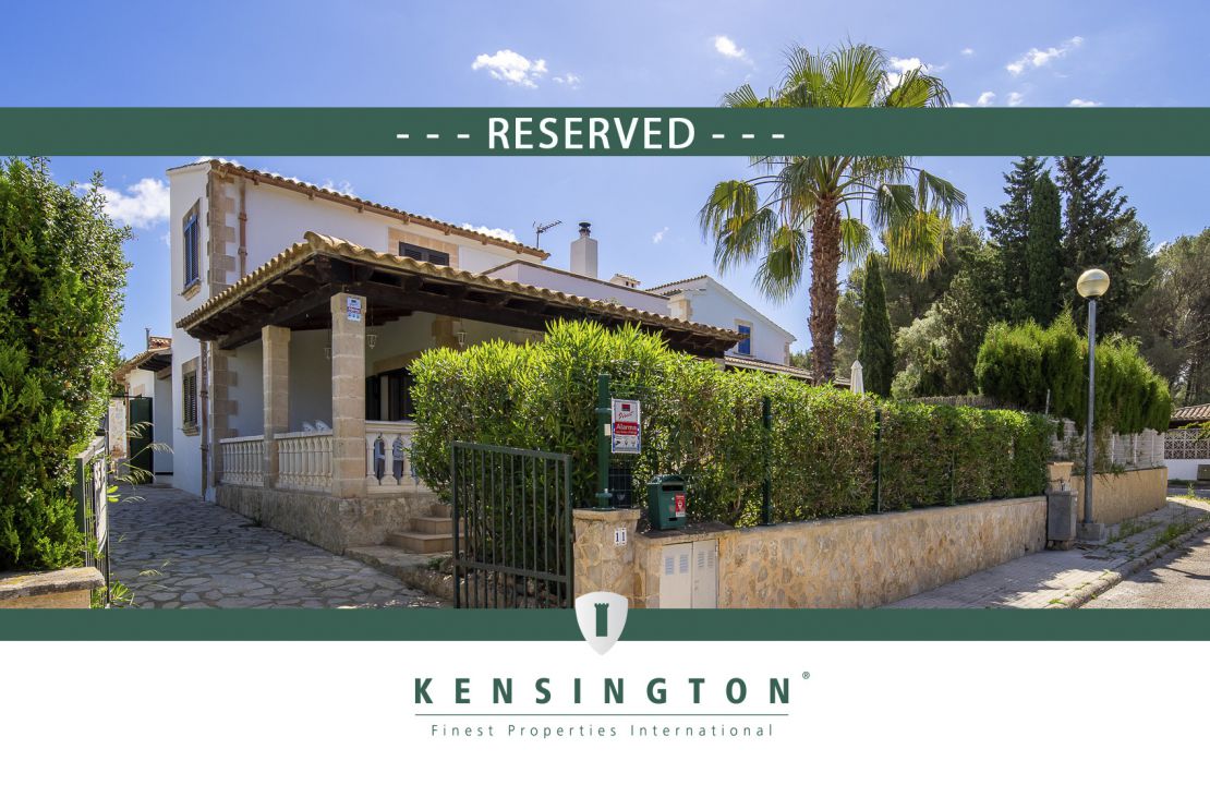 Attraktive Villa in Bonaire Alcudia mit Lizenz zur Ferienvermietung und Pool zu verkaufen
