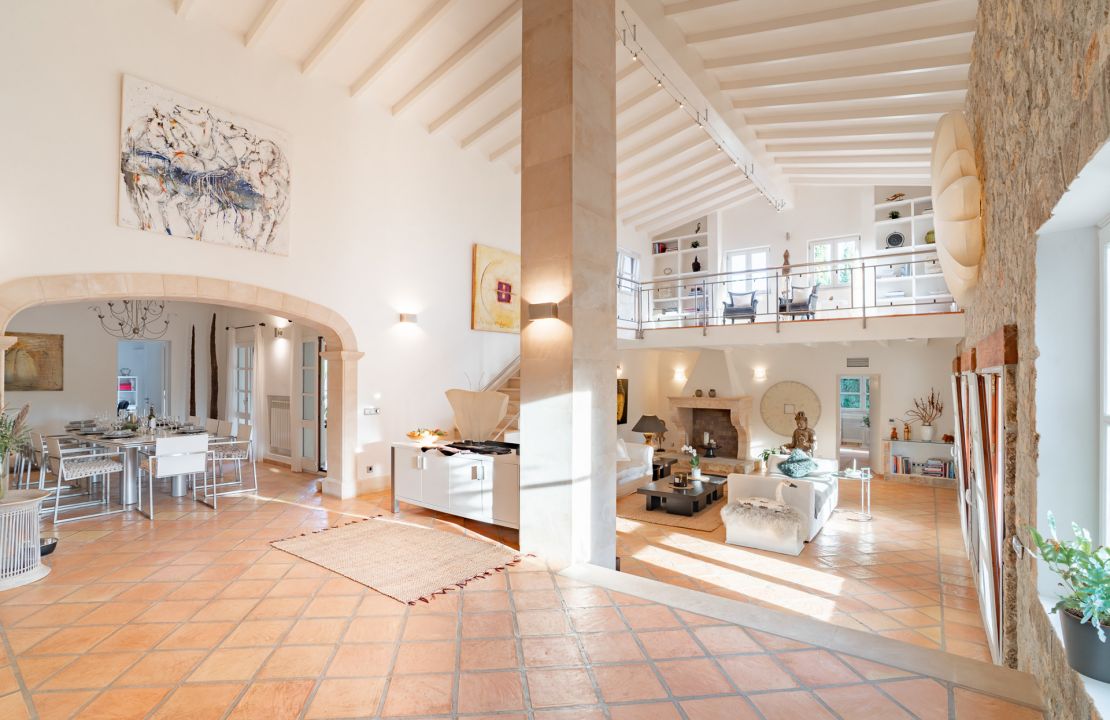 Country house for sale, Selva - Mallorca with private swimming pool
