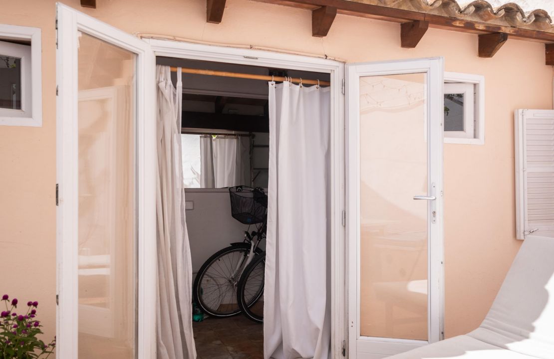 Charming townhouse in old town Pollensa with large patio