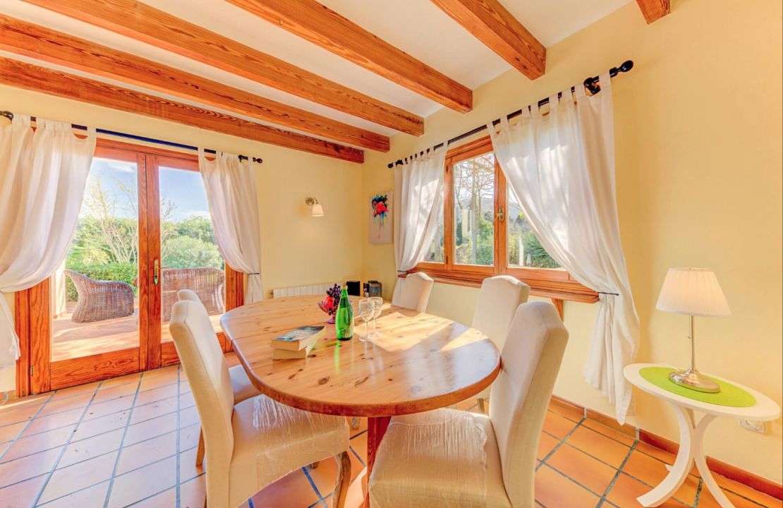 Lovely Villa with holiday rental license and very good location close to Alcudia