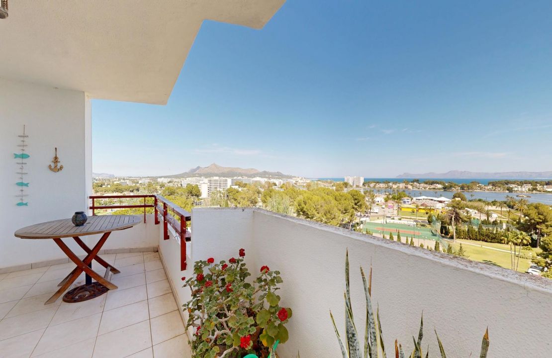 Apartment in Puerto Alcudia with community pool and panoramic views