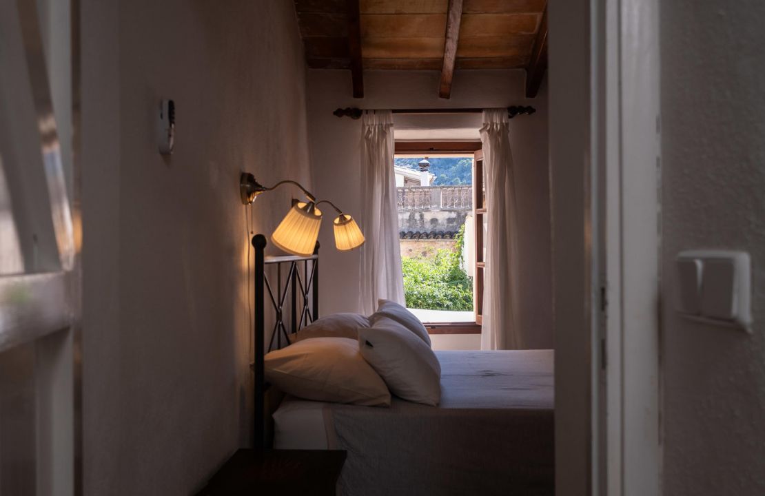 Charming townhouse in old town Pollensa with large patio